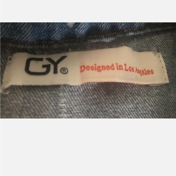 GY Distressed Denim Vest - Picture 9 of 15